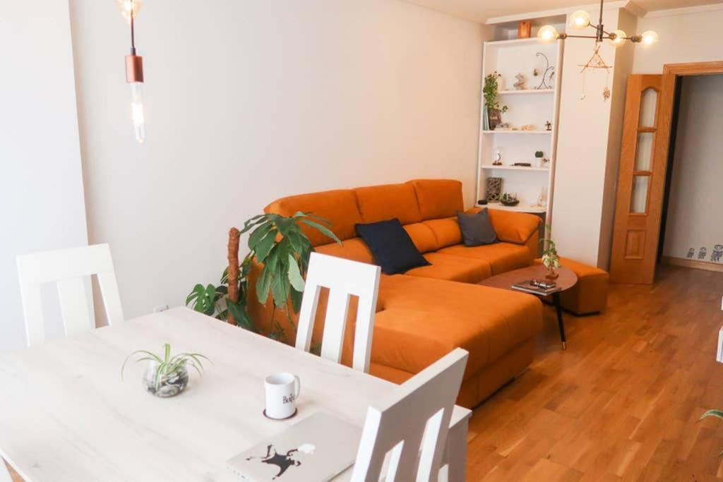Apartamento Housingleon- Casa Oliva con Garaje Exterior foto