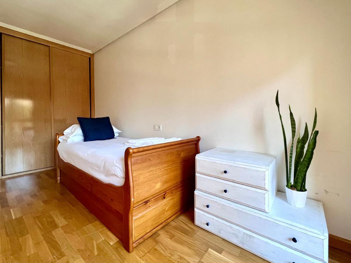 Apartamento Housingleon- Casa Oliva con Garaje Exterior foto